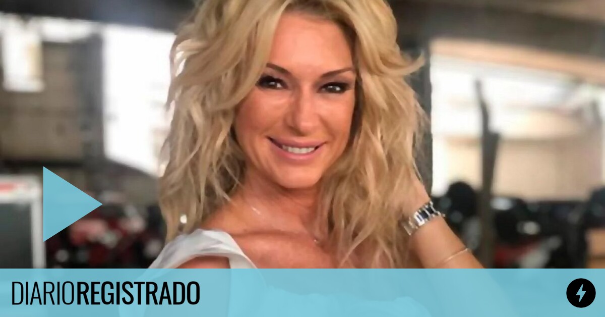 Yanina Latorre Sacada Con Marina Calabró Y Diego Leuco Diario Registrado